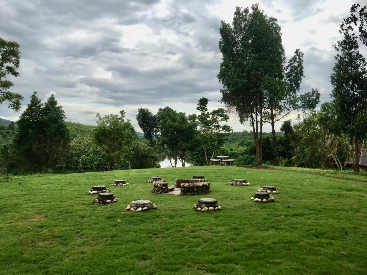 Nan Waterside Hong Bon Nern Panzió Kültér fotó