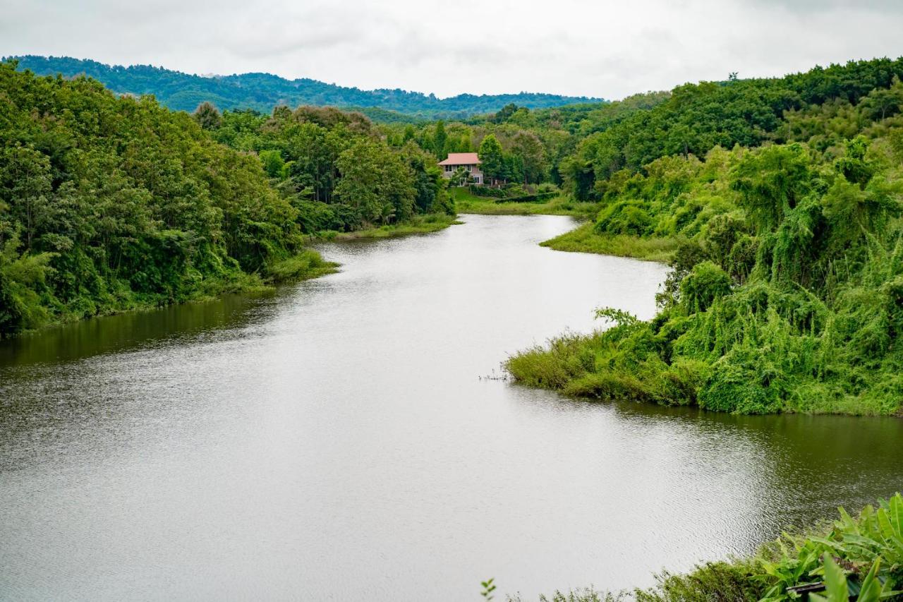Nan Waterside Hong Bon Nern Panzió Kültér fotó